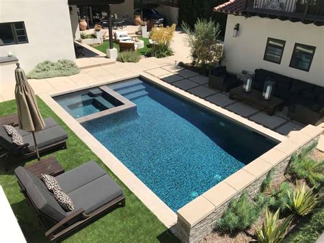 Swimming pool contractor - PROYECTO RESIDENCIAL UBICADO EN UN LUGAR COMODO Y CENTRICO PARA VIVIR, INCLUSO TAMBIEN PARA INVERTIR. Res. Regina (entre Aut. San Isidro y Av. …